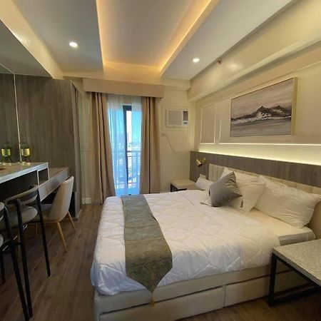 Condo Near Ayala Cebu City W Wifi Balcony المظهر الخارجي الصورة