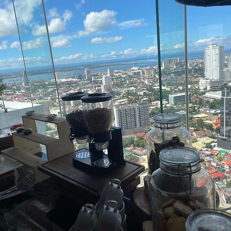 Condo Near Ayala Cebu City W Wifi Balcony المظهر الخارجي الصورة